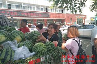 缅北老街吃瓜群众,吃瓜群众的街头热话