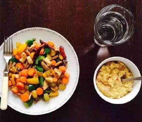 晚餐吃乳瓜好吗,健康美味的选择